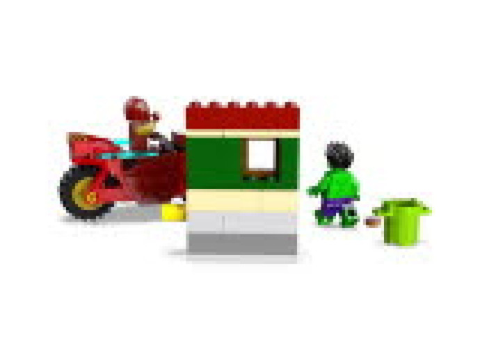Iron Man s motorkou a Hulk