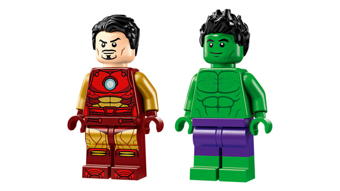 Iron Man s motorkou a Hulk