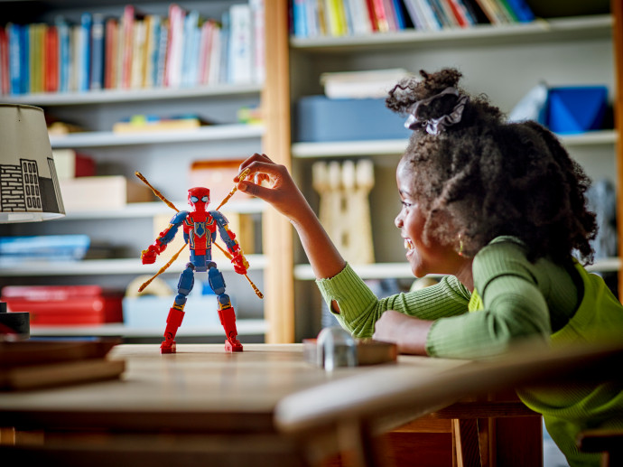 Zostaviteľná figúrka: Iron Spider-Man