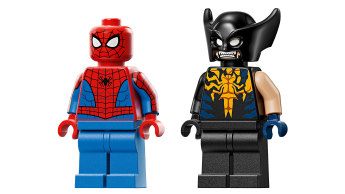 Spider-Man a auto vs. venomizovaný Wolverine