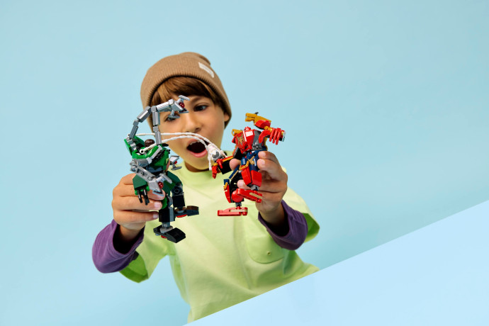 Bitka robotov: Spider-Man vs. Doc Ock