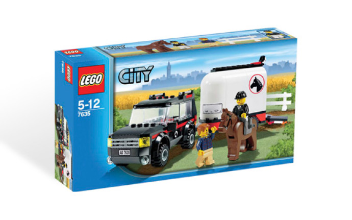 4WD with Horse Trailer