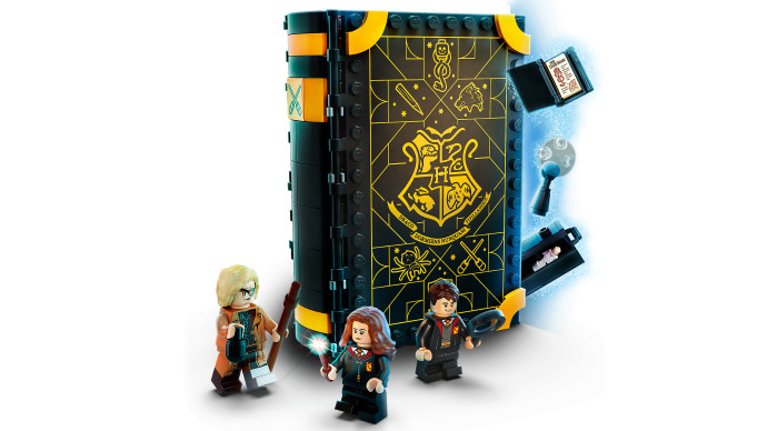 Hogwarts Moment: Defence Against the Dark Arts Class