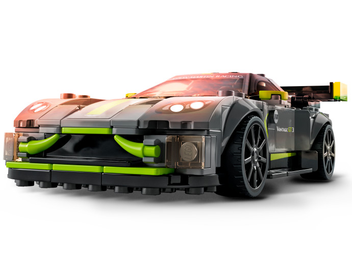 Aston Martin Valkyrie AMR Pro a Aston Martin Vantage GT3