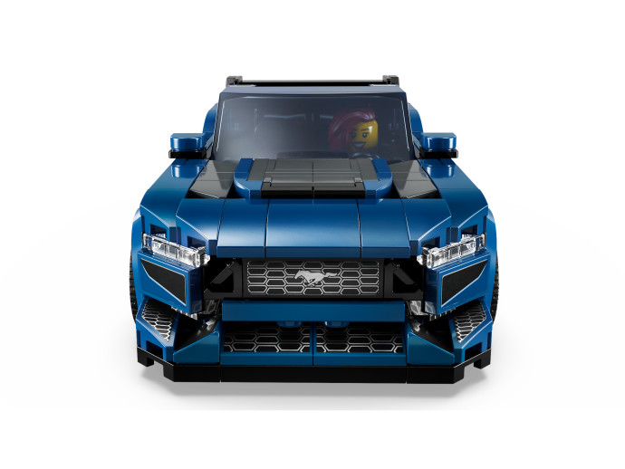 Športiak Ford Mustang Dark Horse