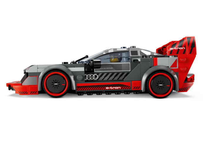 Pretekárske auto Audi S1 e-tron quattro