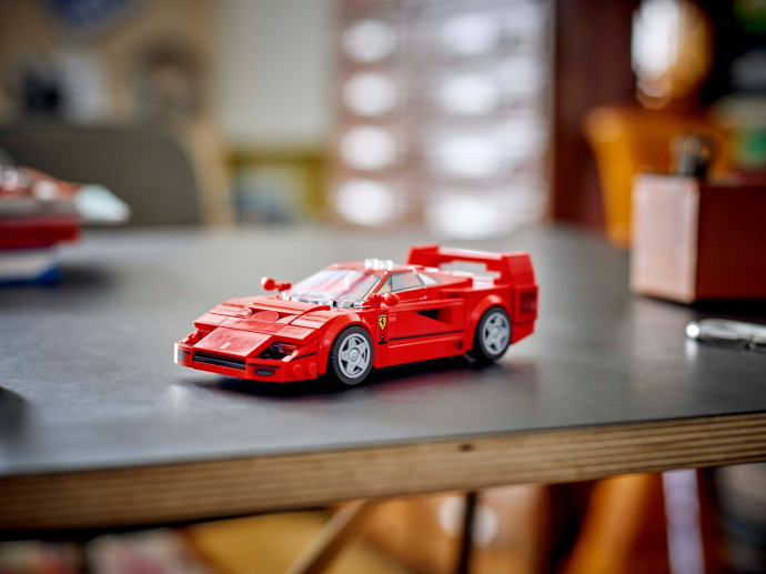Superauto Ferrari F40