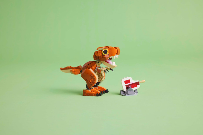 Malá Žravka: T-rex