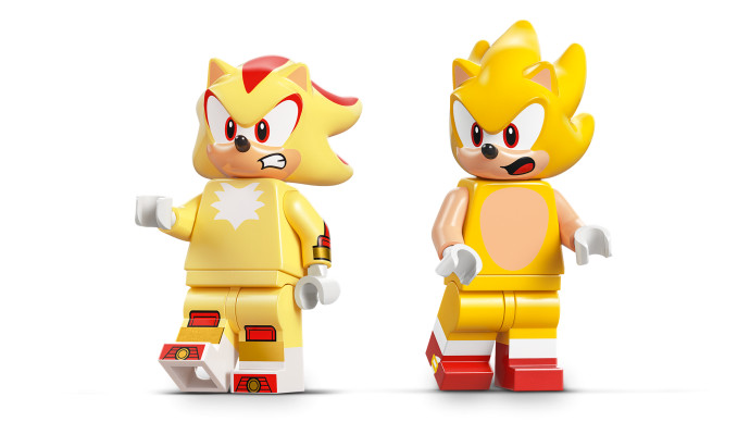 Super Shadow vs. Biolizard