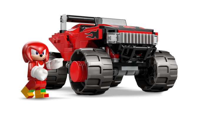 Silver a jeho auto vs. Knuckles a jeho monster truck
