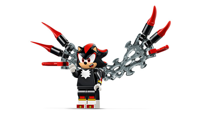 Shadowov robot vs. G.U.N. Trooper