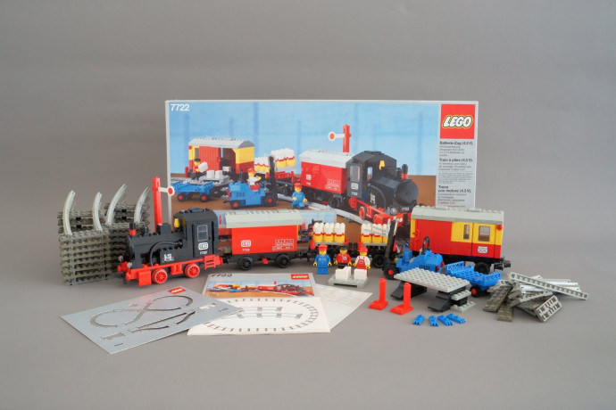 Steam Cargo Train Set