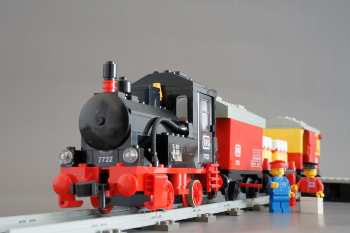 Steam Cargo Train Set