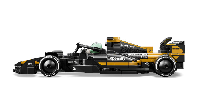 Závodní auto týmu APXGP z filmu F1®