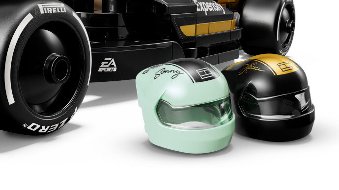 Závodní auto týmu APXGP z filmu F1®