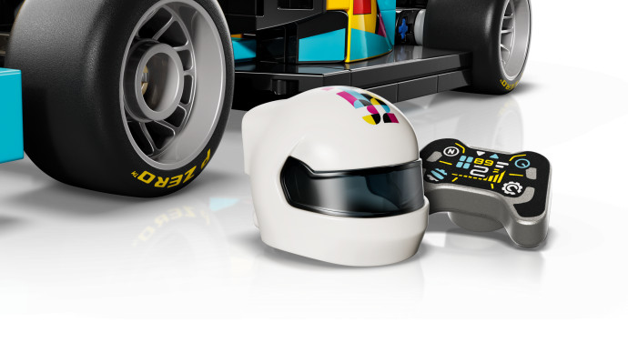 Závodní auto LEGO® F1 ACADEMY™
