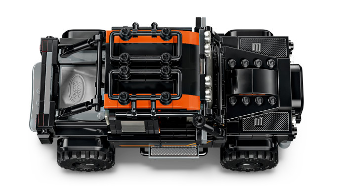 Jaguar Project 7 a Land Rover Defender