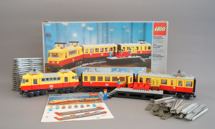 Inter-City Passenger Train Set