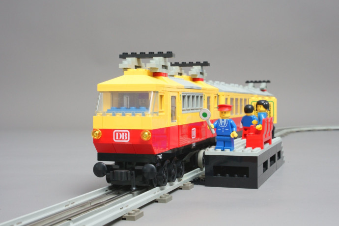 Inter-City Passenger Train Set