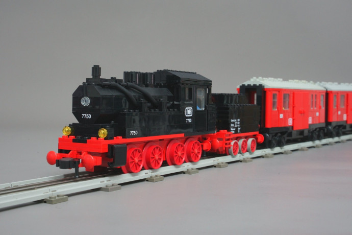 Steam Engine with Tender