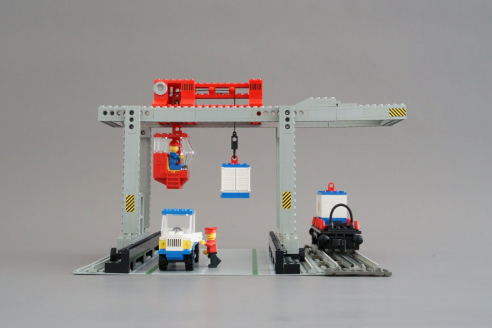 Container Crane Depot