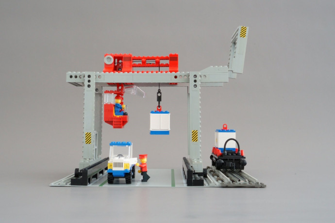 Container Crane Depot