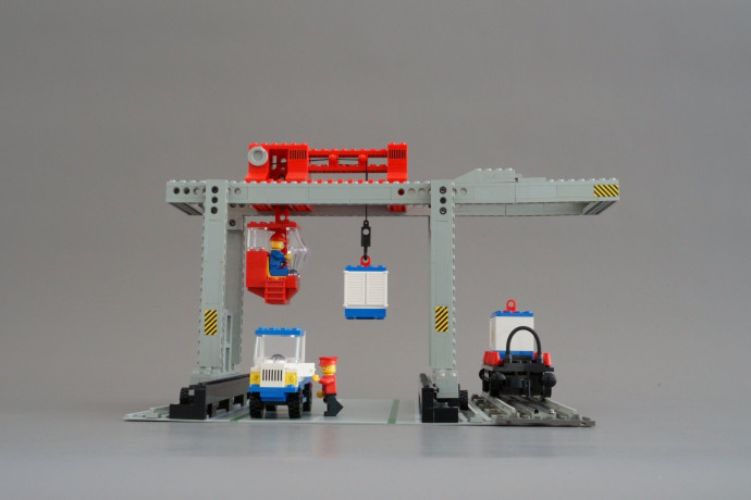 Container Crane Depot