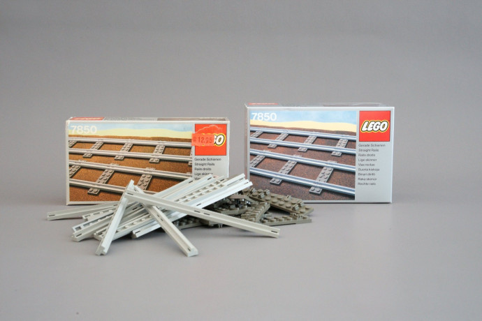 8 Straight Rails Grey 4.5V