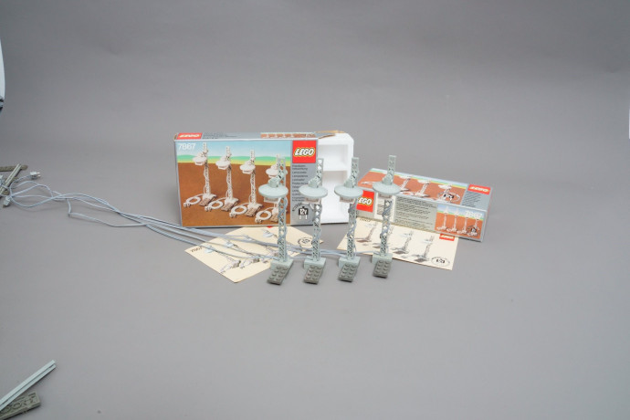 4 Lighting Standards Electric 12V