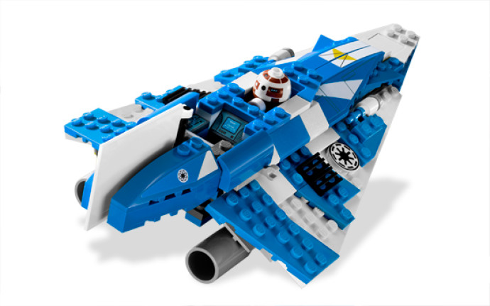 Plo Koon's Jedi Starfighter (Hvězdná stíhačka Plo Koona)