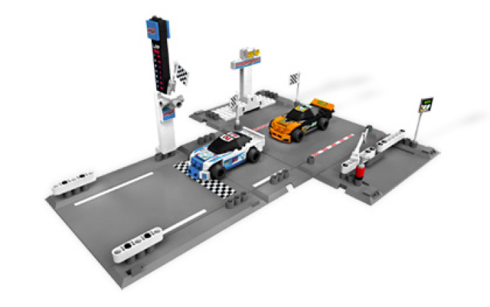 Thunder Raceway (Burácející motokáry)