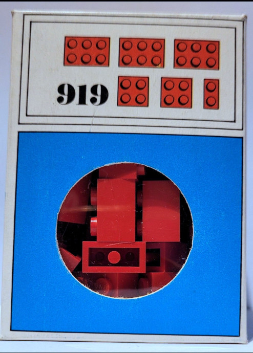 31 bricks with 2, 4 and 6 studs