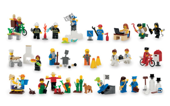Community Minifigure Set