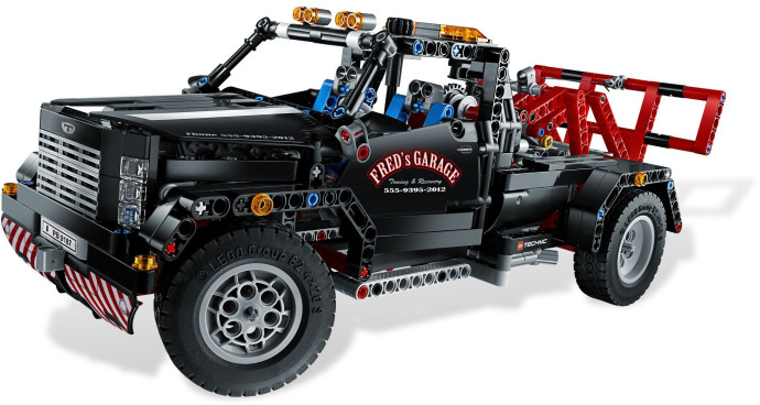 Pick-Up Tow Truck