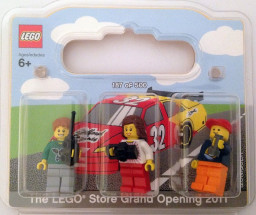 Castleton Square  Exclusive Minifigure pack
